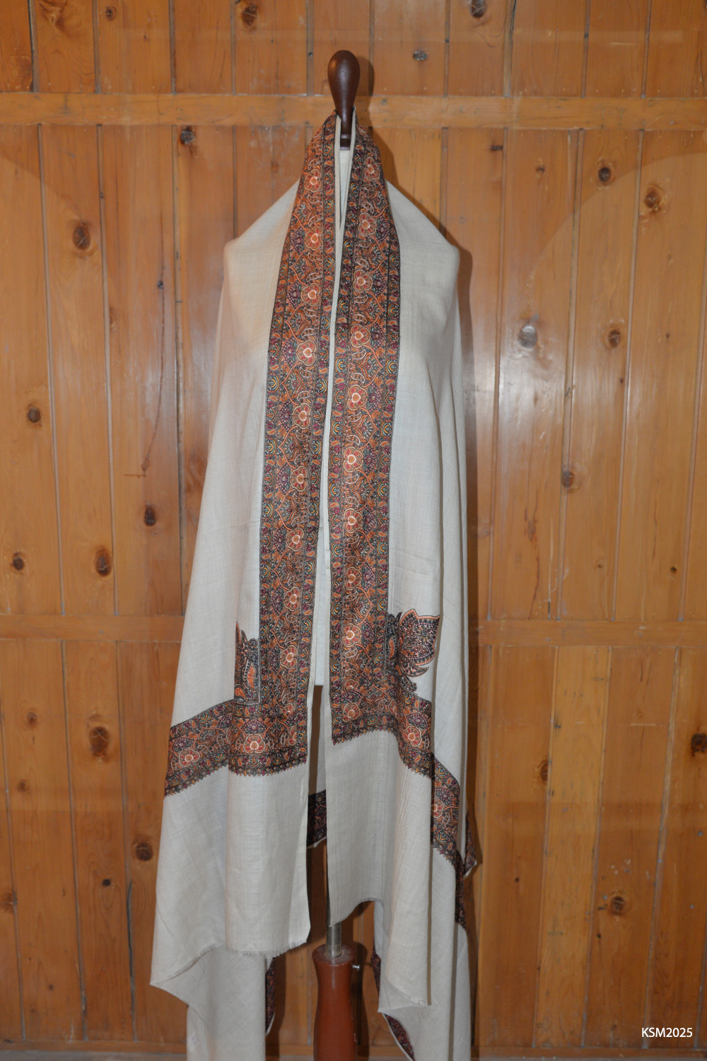 Pashmina Shawl | Qalamkar Blund | Paper Mache |